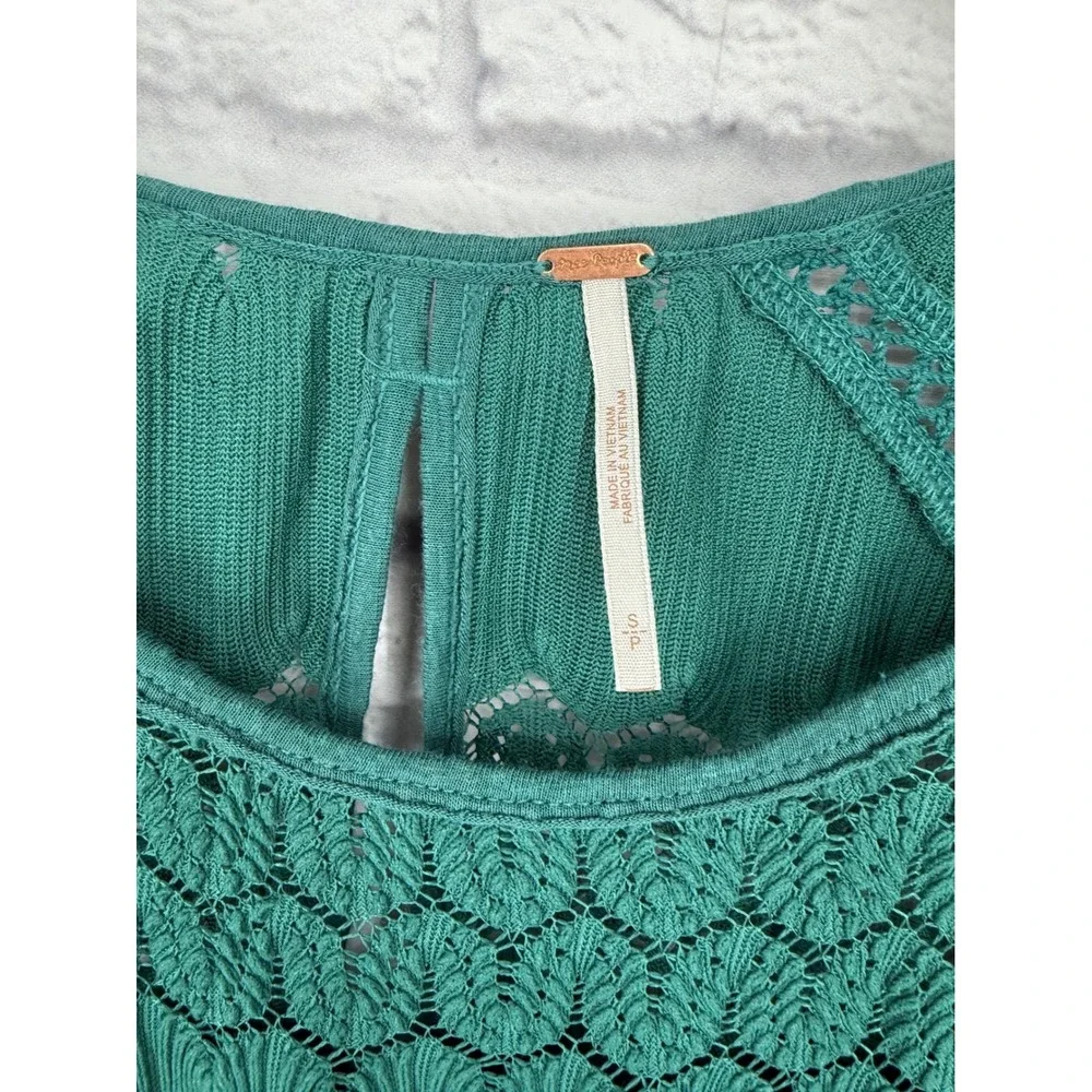 Free People Fire Island Crochet Knit Top XS Teal Green Lace Boho Peplum Blouse